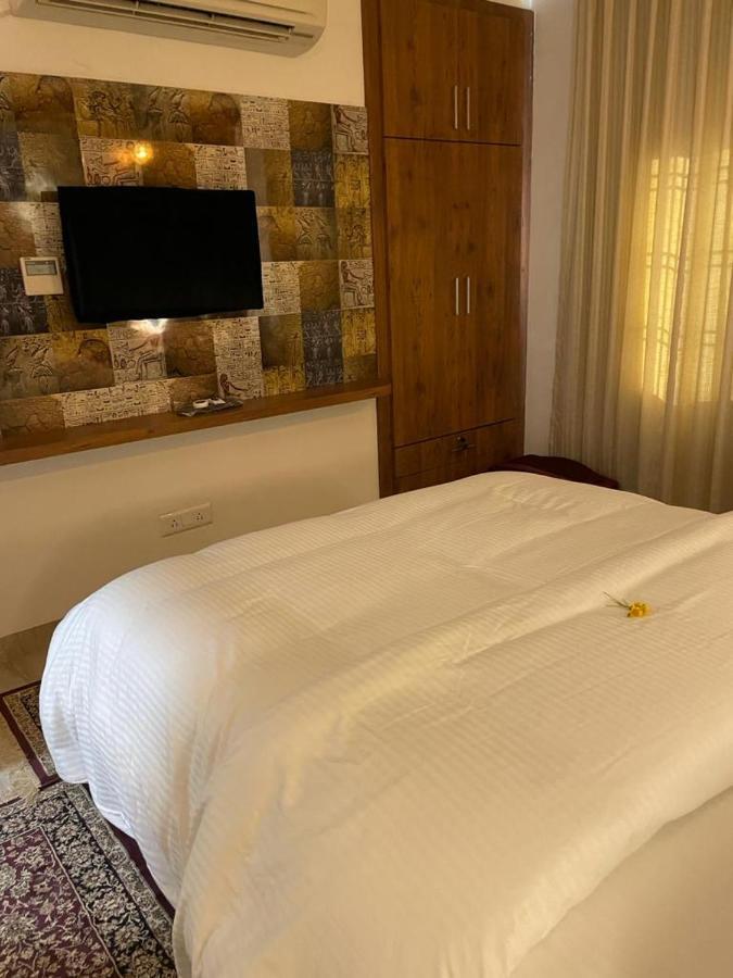 Yashmay Villa Club & Resort Gonda Eksteriør bilde
