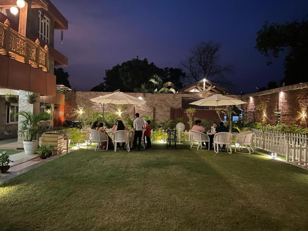 Yashmay Villa Club & Resort Gonda Eksteriør bilde